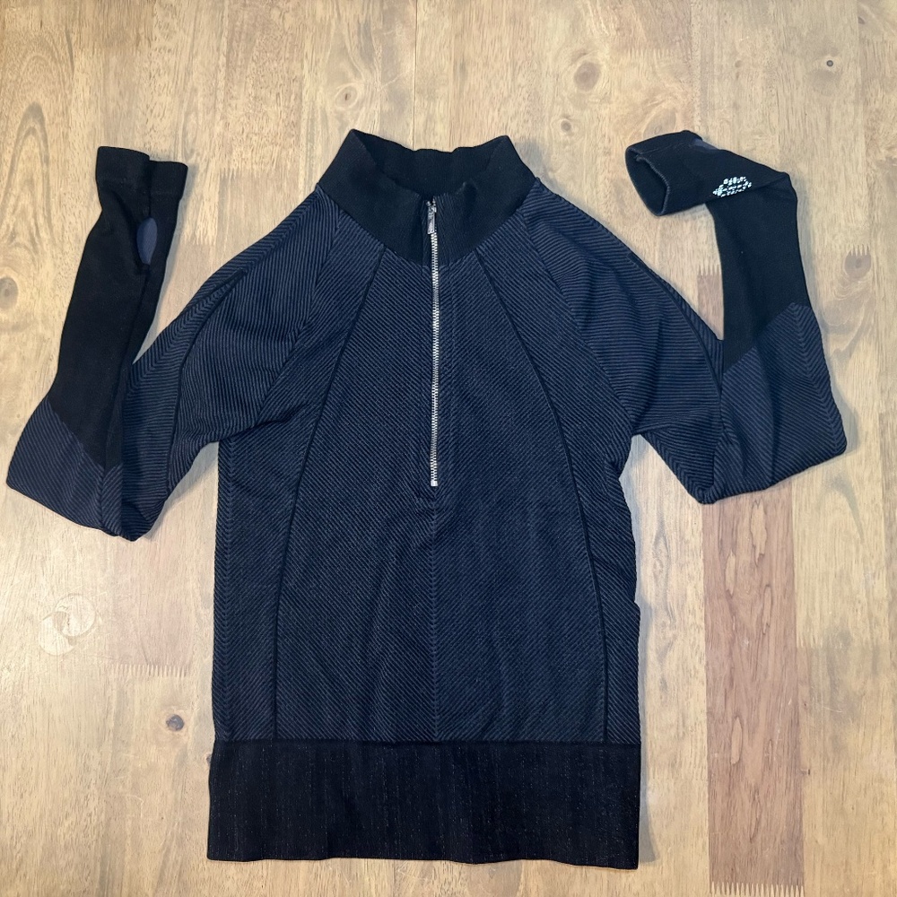 FP Movement Half Zip Rewind Layering Top, Black, XS/S - Picture 2 of 9